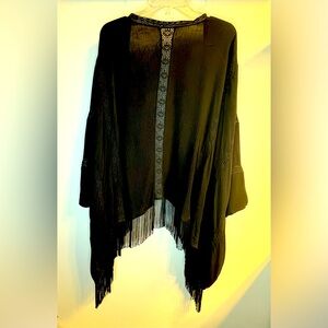 Forever 21 Black Lace and Fringe Kimono Wrap Cardigan Coverup. Flowy and Drapey